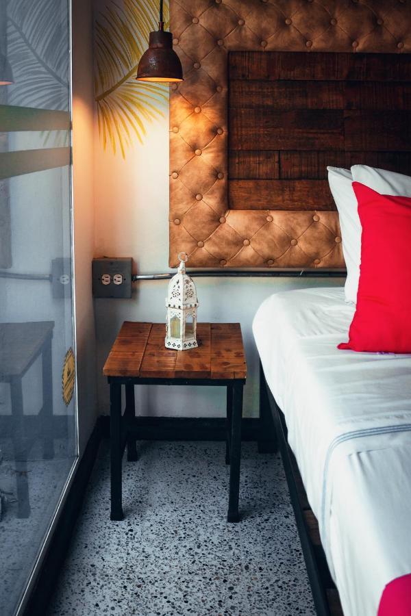 Hotel Boutique Stay Provenza Medellin Bagian luar foto