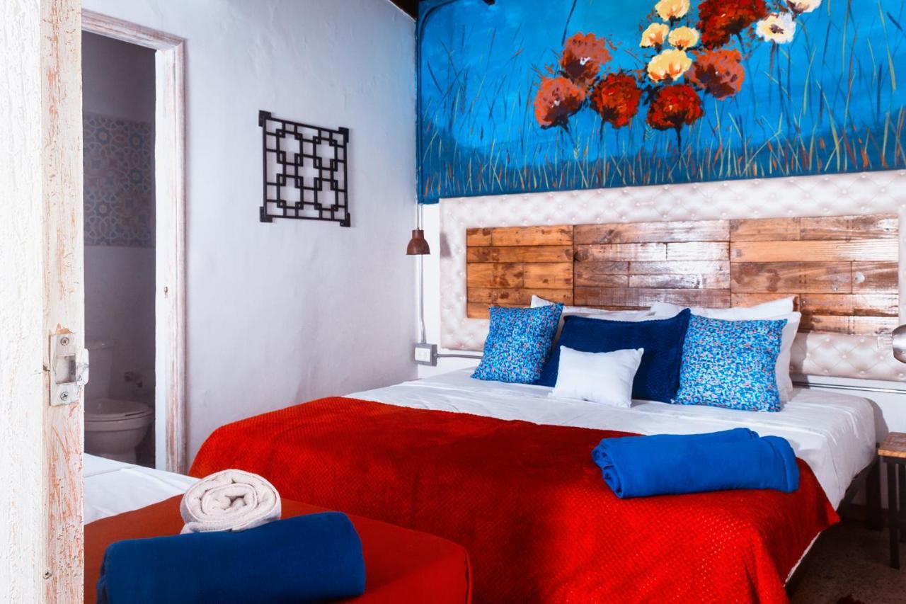 Hotel Boutique Stay Provenza Medellin Bagian luar foto