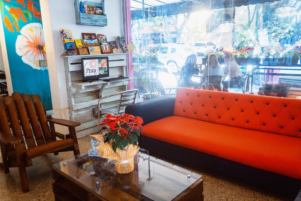 Hotel Boutique Stay Provenza Medellin Bagian luar foto